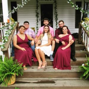 Meet your Posher, Lauren